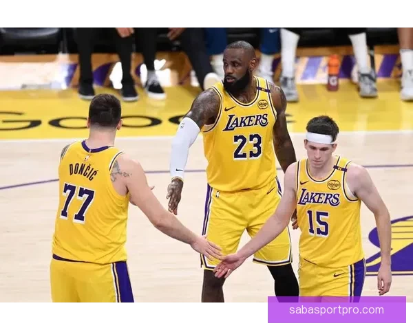 湖人惨败43分创队史第七大分差 三战雷霆总输81分引发全美热议